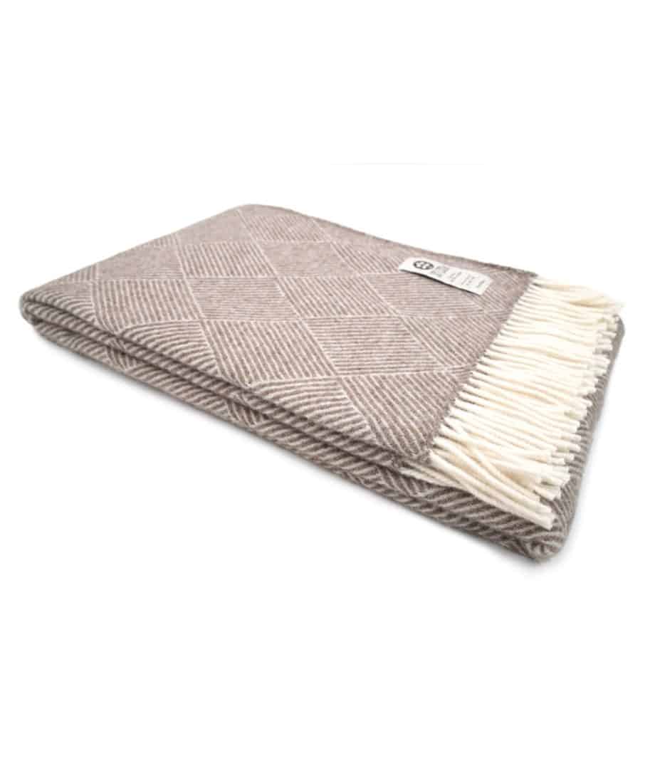 Derry geometric pattern cosy blanket thrown in brown colour