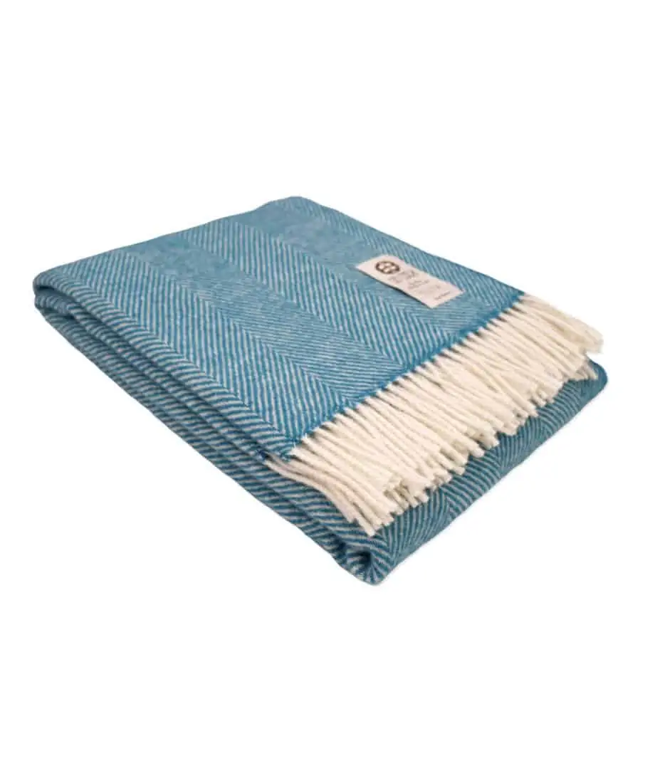 pure new wool cosy throw