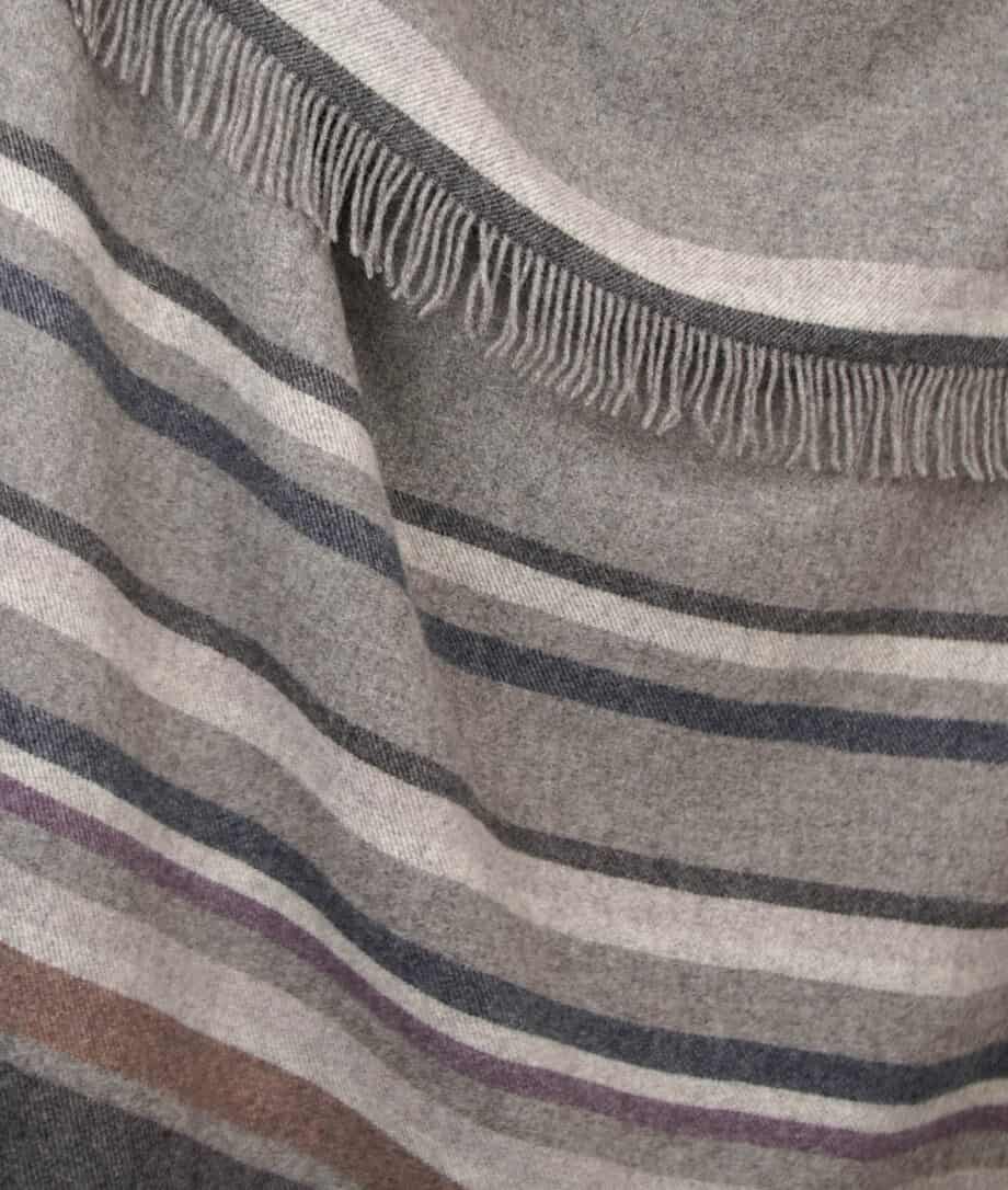 cosy Dale pure wool throw