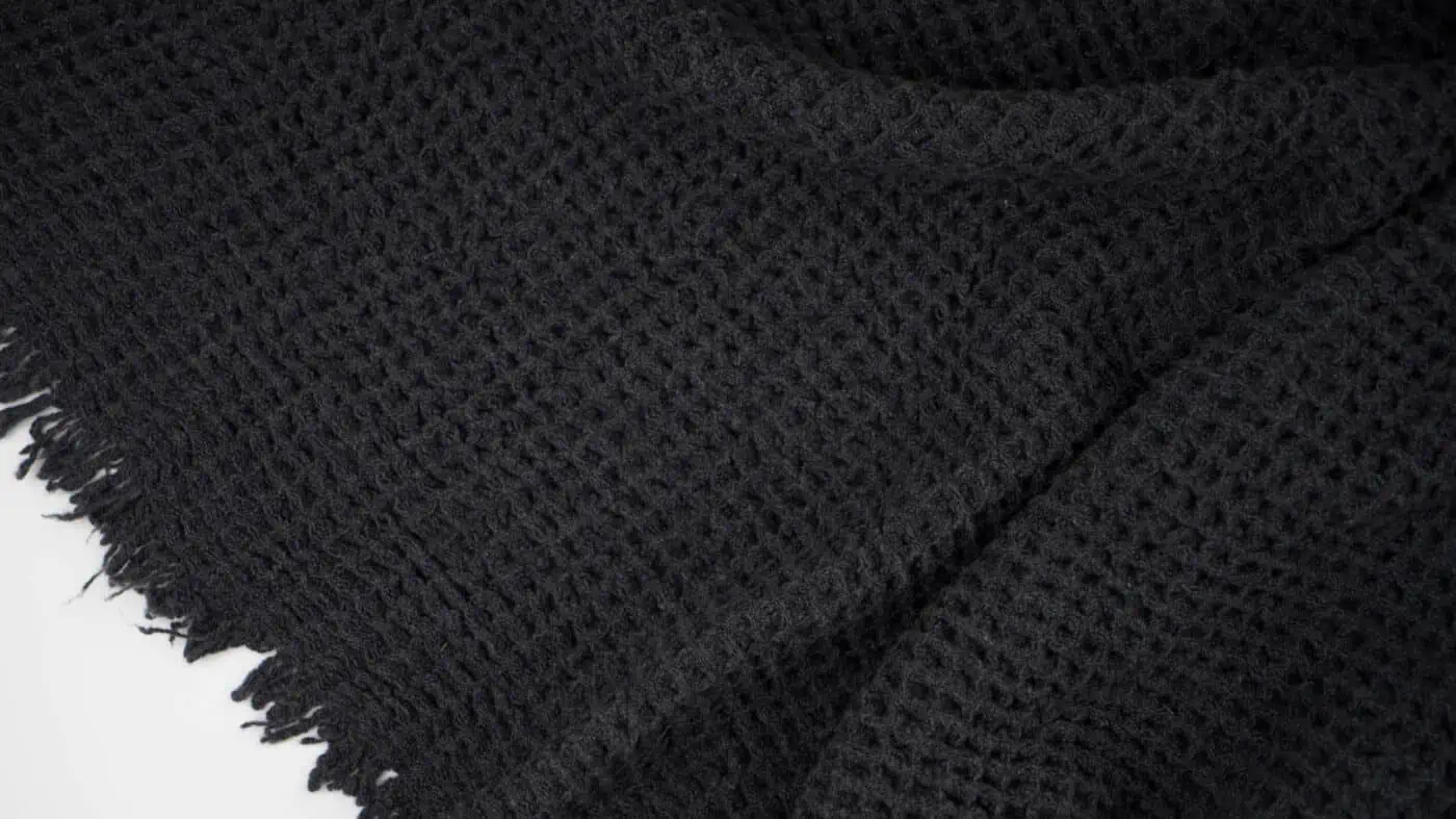 Folki merino wool Blackened Pearl colour blanket throw