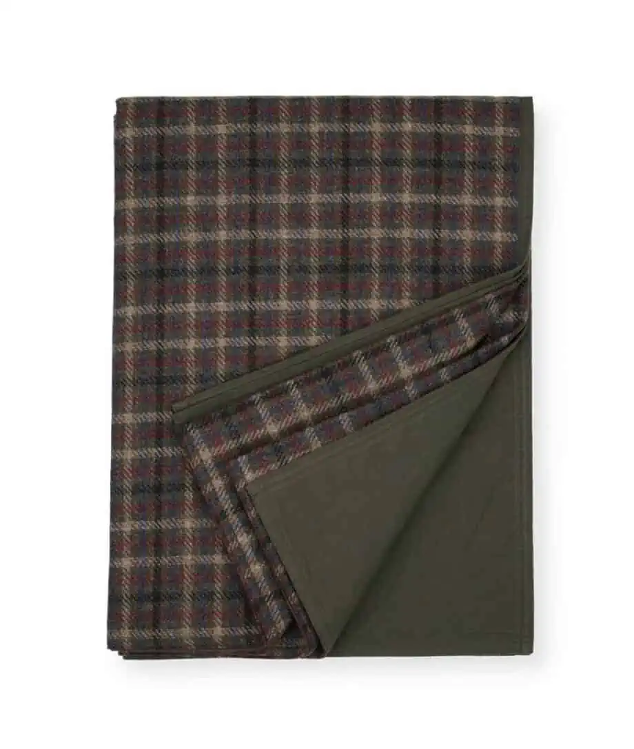 Olive green wax cotton and pure lambswool picnic blanket - waterproof and warm, ideal for outdoor picnics and adventures