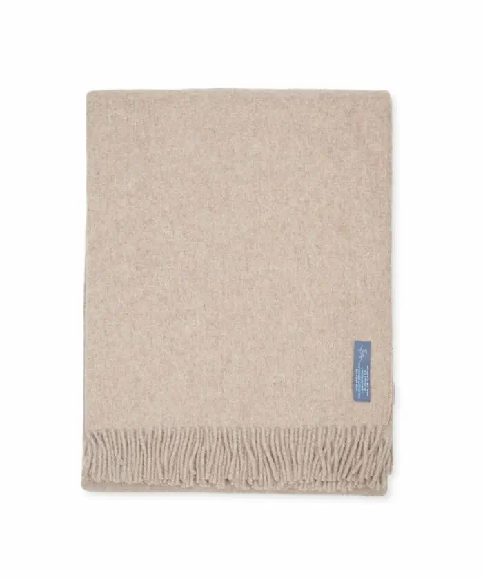 Pisco sand recycled fibre cosy blanket
