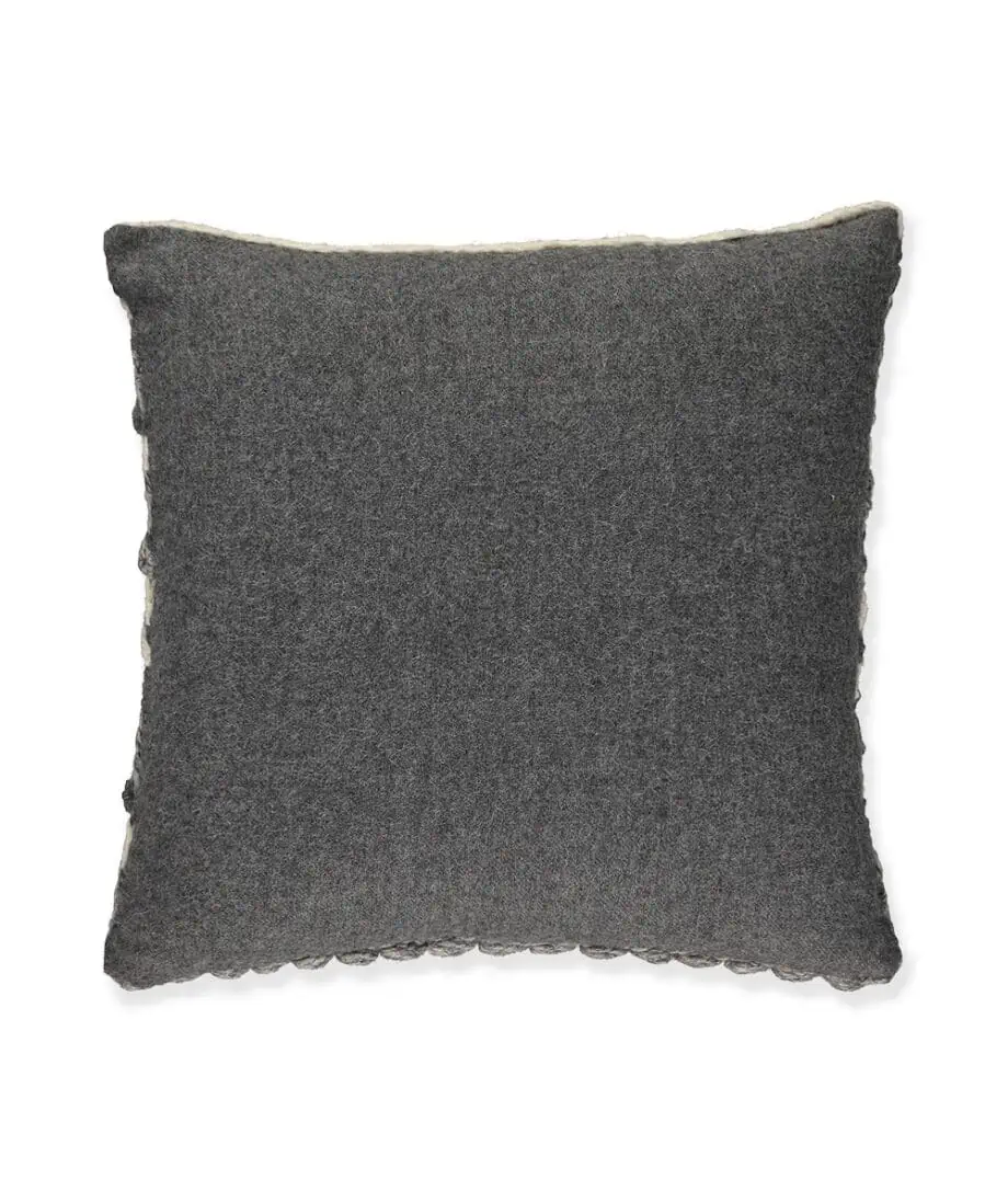 Lima cosy grey cushion