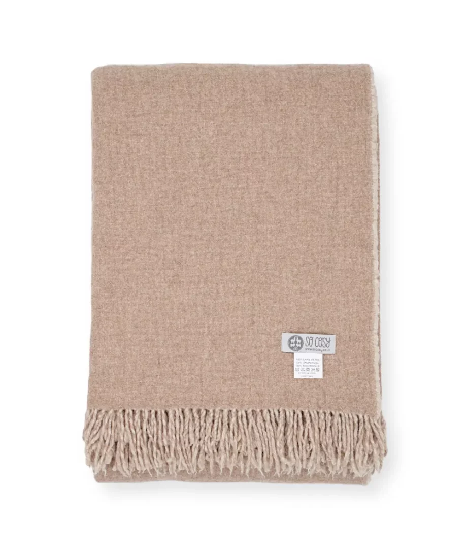 so cosy Dio throw blanket made from soft merino wool