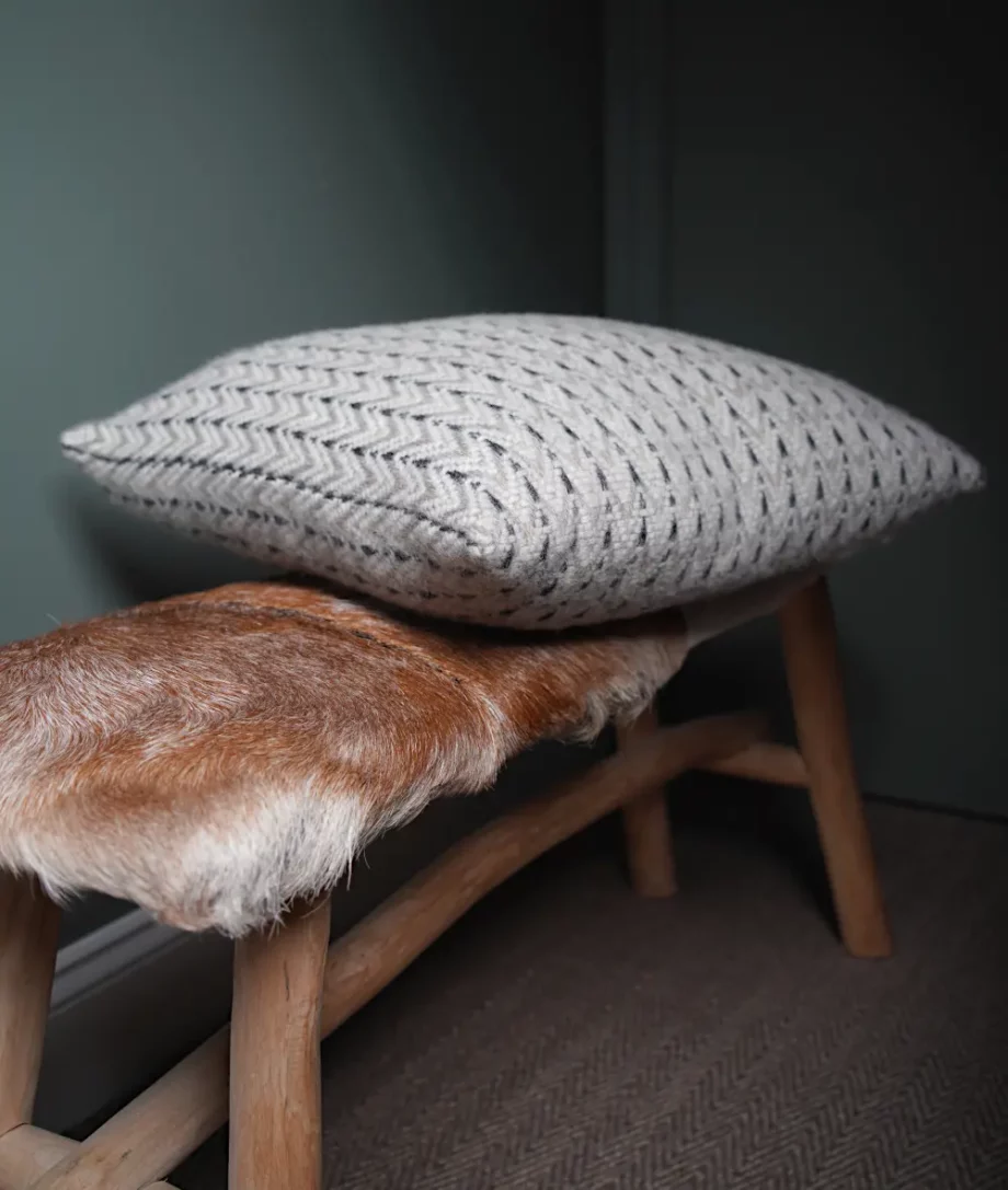 Shady chevron-herringbone design cosu wool cushion