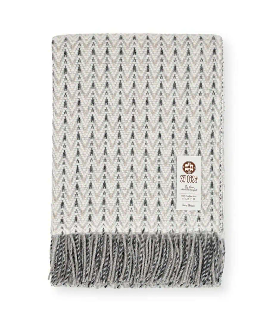Shady design pure new wool cosy throw blanket